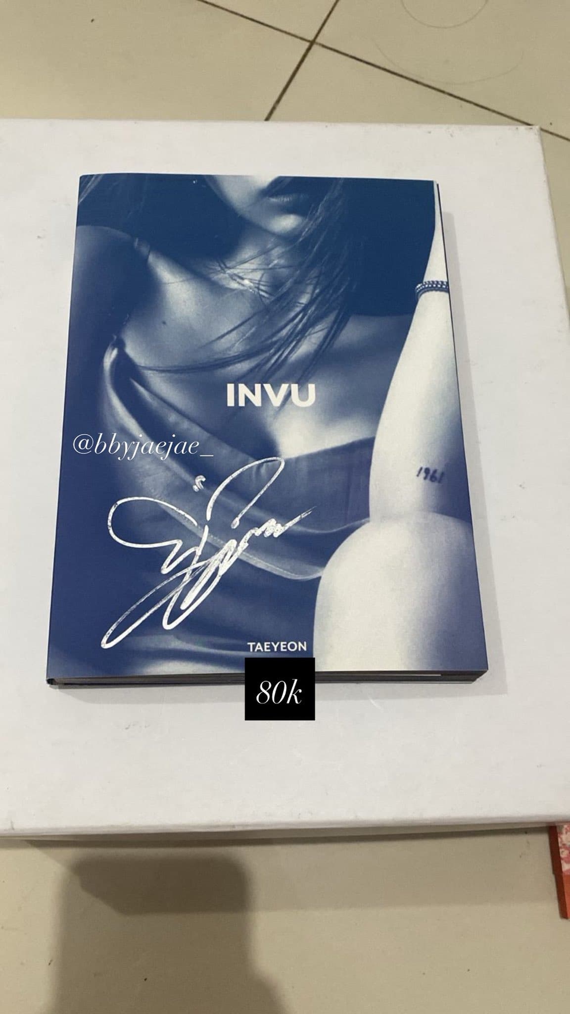 Have: Taeyeon - INVU Signed EP