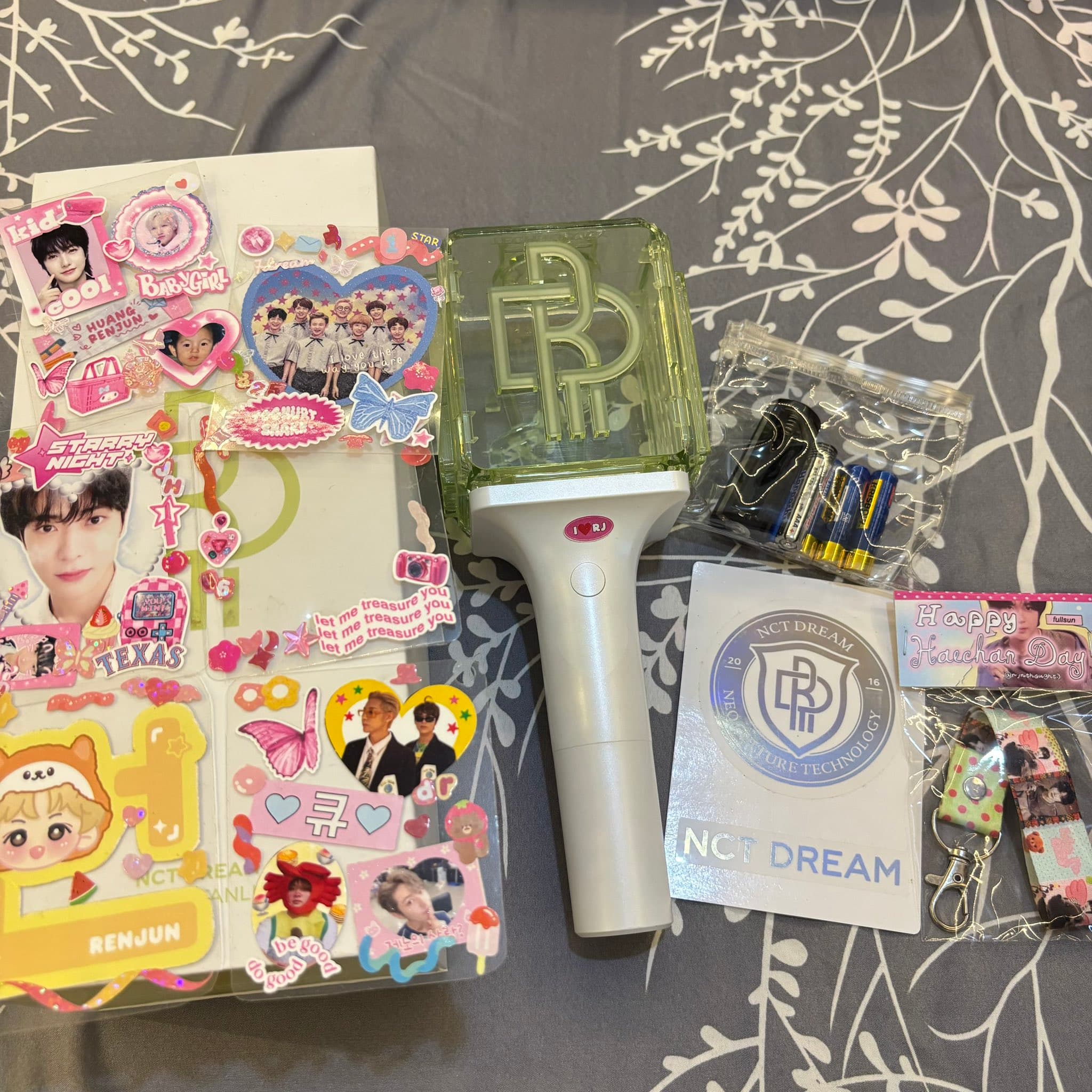 Have: NCT Dream x Wish Lightstick Vers. 2